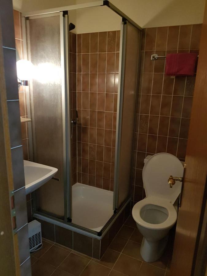 Garni Elisabetta Hotell Gordola Eksteriør bilde