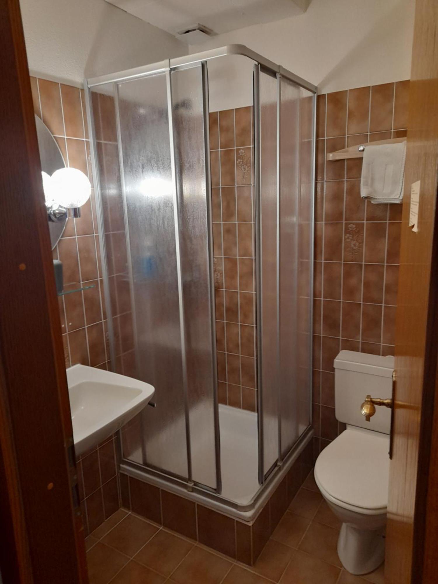 Garni Elisabetta Hotell Gordola Eksteriør bilde